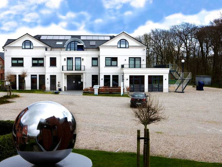 Ferienhaus, mit Terrasse und Garten sowie Sauna