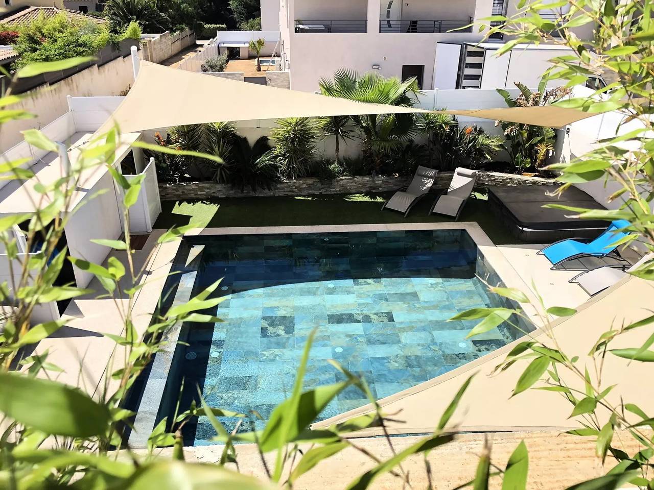 Villa climatisée avec piscine et jacuzzi 6 pièces 10 personnes - Exclusive in Sanary-sur-Mer, Côte méditerranéenne (France)