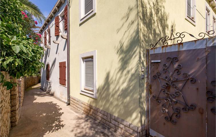 Ferienwohnung für 2 Personen, mit Terrasse in Veli Losinj