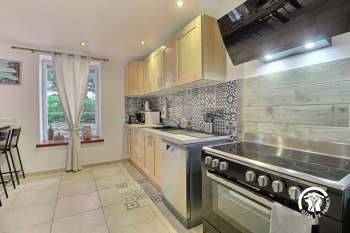 Gîte pour 5 personnes, avec jardin à Belz - 4