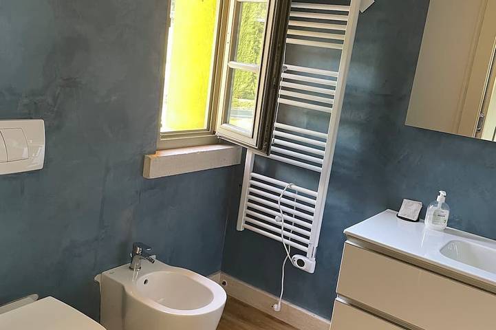 Appartamento intero, Appartamento Indipendente In Villa Con Piscina, Giardino E Solarium - Rosso in Rodengo-Saiano, Prealpi Gardesane