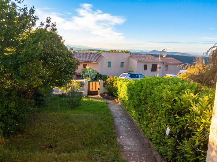 Maison de vacances pour 4 personnes, avec Terrasse et Jardin dans les Alpes-de-Haute-Provence - 2