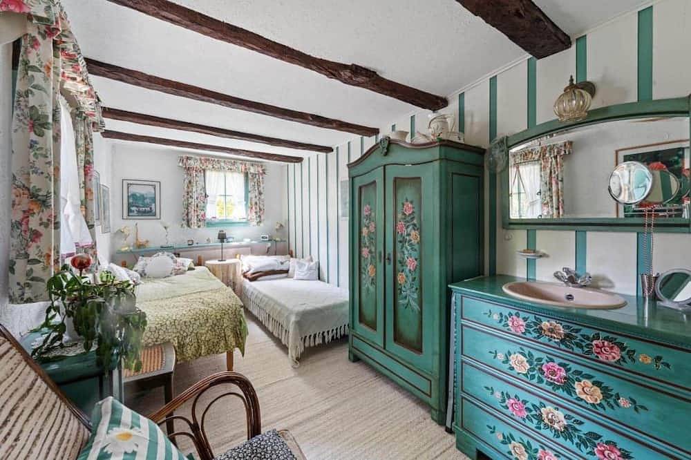 Historisches Fachwerkhaus aus dem 18. Jahrhundert in Hennef, Windecker-Ländchen