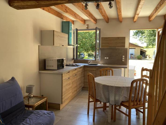 Gîte pour 4 personnes, avec terrasse et jardin dans le Gers - 3