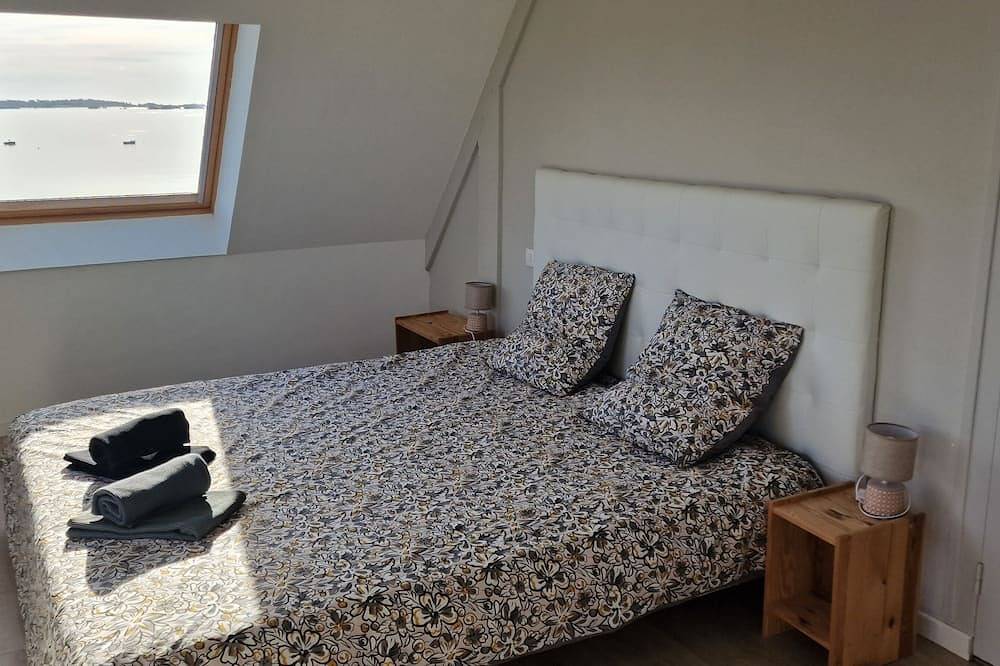 Cottage Meer Zugang zum Ende des Gartens in Lanmodez, Rosa Granitküste