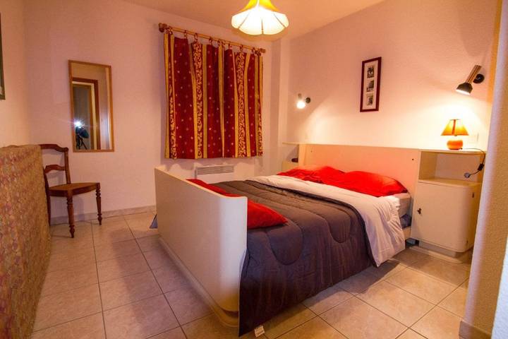 Chalet pour 12 personnes, avec vue et terrasse, animaux acceptés à Puy-Saint-Vincent - 3