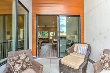 Vacation House for 6 Guests in Asheville, Blue Ridge Mountains, Picture 2