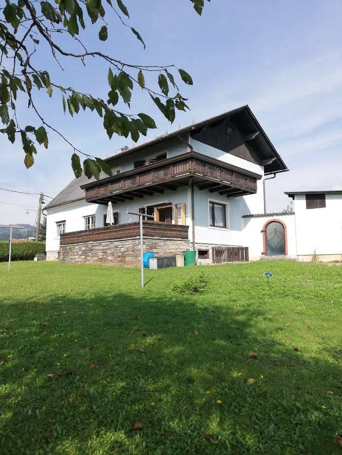 Ferienwohnung für 5 Personen, mit Ausblick und Garten - 1