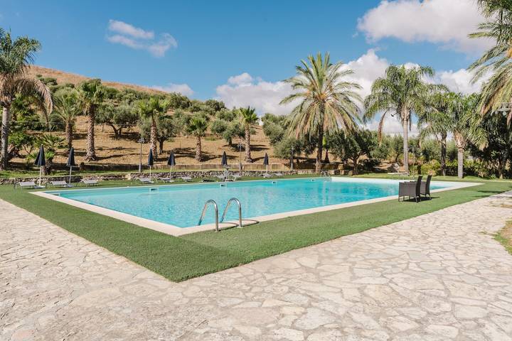 Agriturismo Ponte Calatrasi Zimmer 'Relax 11' mit Gemeinschaftspool, Wlan und Klimaanlage in Monreale, Palermo Provinz