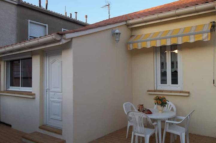Villa für 6 Personen, mit Terrasse und Garten sowie Whirlpool - 1