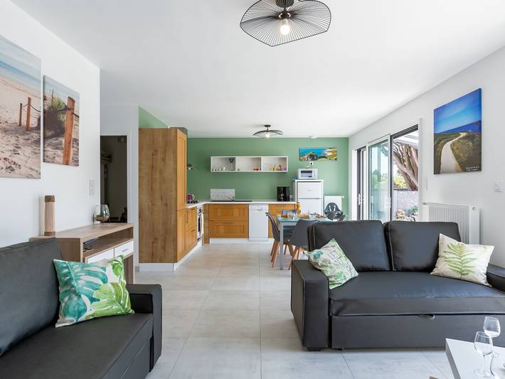 Location de vacances pour 4 personnes, avec sauna et jardin ainsi que terrasse et jacuzzi à Locquirec - 3