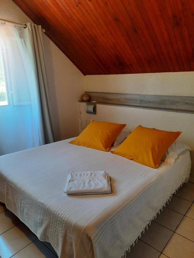 Location de vacances pour 8 personnes, avec vue et balcon à Cilaos - 3