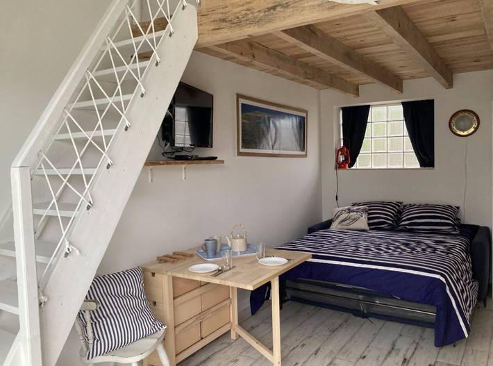 Gîte pour 4 personnes, avec terrasse et jardin, animaux acceptés