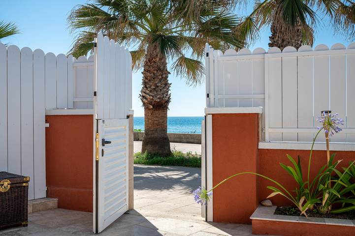 At148 Garbí:  Maison située en front de mer à Creixell in Platja de Creixell (Creixell), Creixell