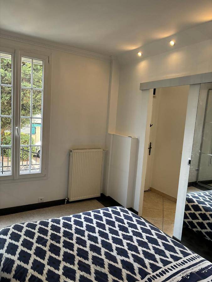 Location de vacances pour 8 personnes, avec balcon à Bobigny - 3