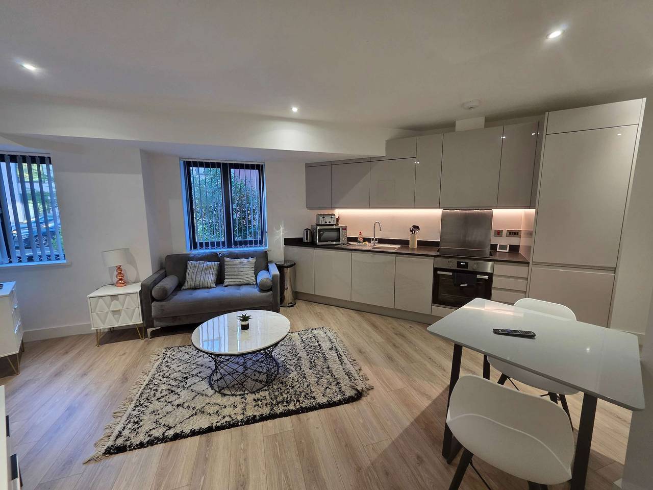 Ganze Wohnung, Modern Solihull Studio Apartment with Free Parking & Kitchen in Solihull, Birmingham und Umgebung