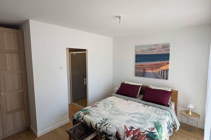 Location de vacances pour 8 personnes, avec Balcon et Jardin dans Cassy - 2