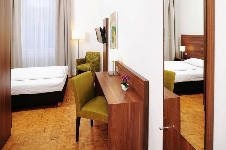 Gîte pour 2 personnes, avec jardin et piscine à Rastatt - 3