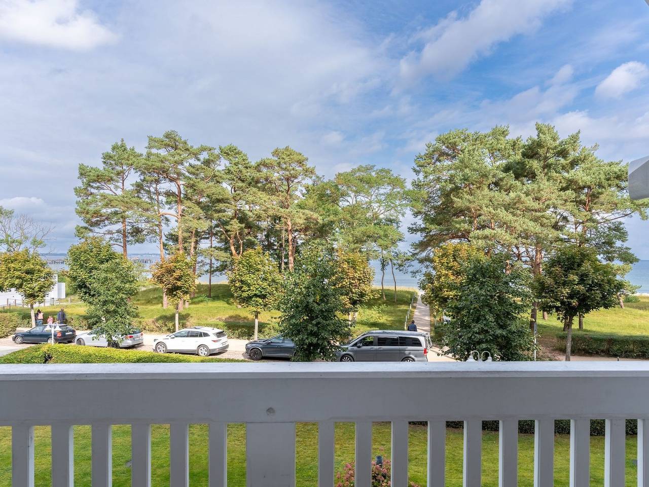 Ganze Ferienwohnung, Aparthotel Binz Fewo 8 mit Ostseeblick, Balkon in Ostseebad Binz, Binz