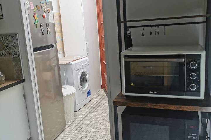 Ganze Wohnung, Near the beach, 1-bedroom apartment with a small garden. Pets are welcome. in Calais, Calais und Umgebung