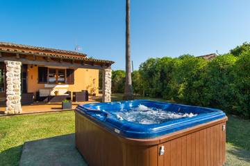 Finca am Strand für 4 Personen in Alcúdia, Mallorca Norden, Bild 1