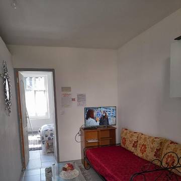 Gîte pour 3 personnes, avec jardin à Romilly-sur-Seine