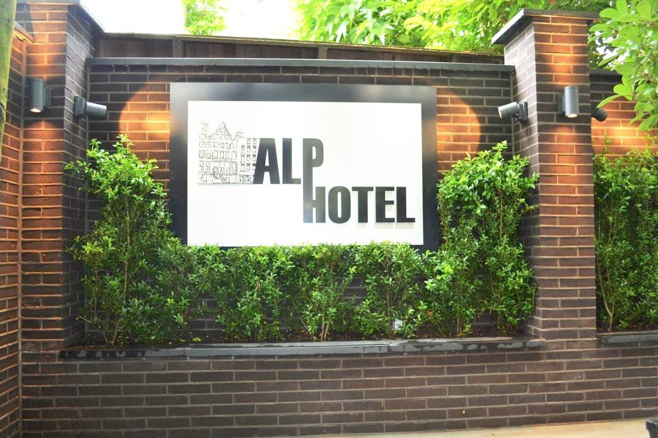 Alp Hotel in Amsterdam Oud-West, Nederlandse kust