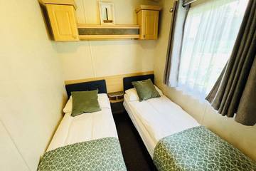 Static Caravan for 6 People in Shanklin, Isle of Wight, Photo 2