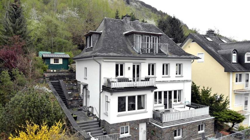 Ferienwohnung für 3 Personen, mit Balkon und Terrasse sowie Ausblick in Cochem