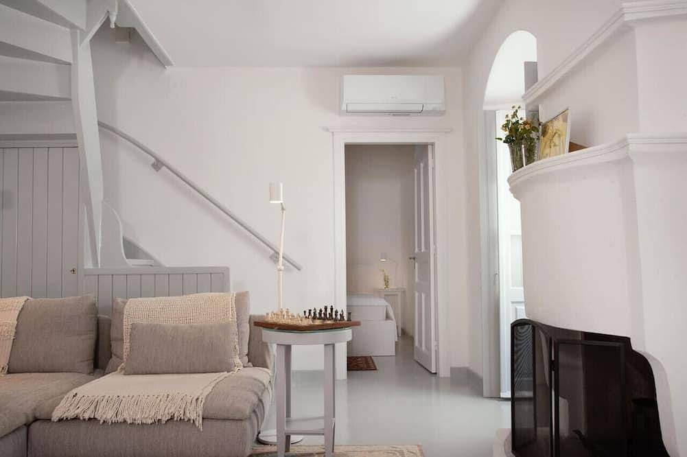 Kalon Villa -The Heart of Hydra in Hydra