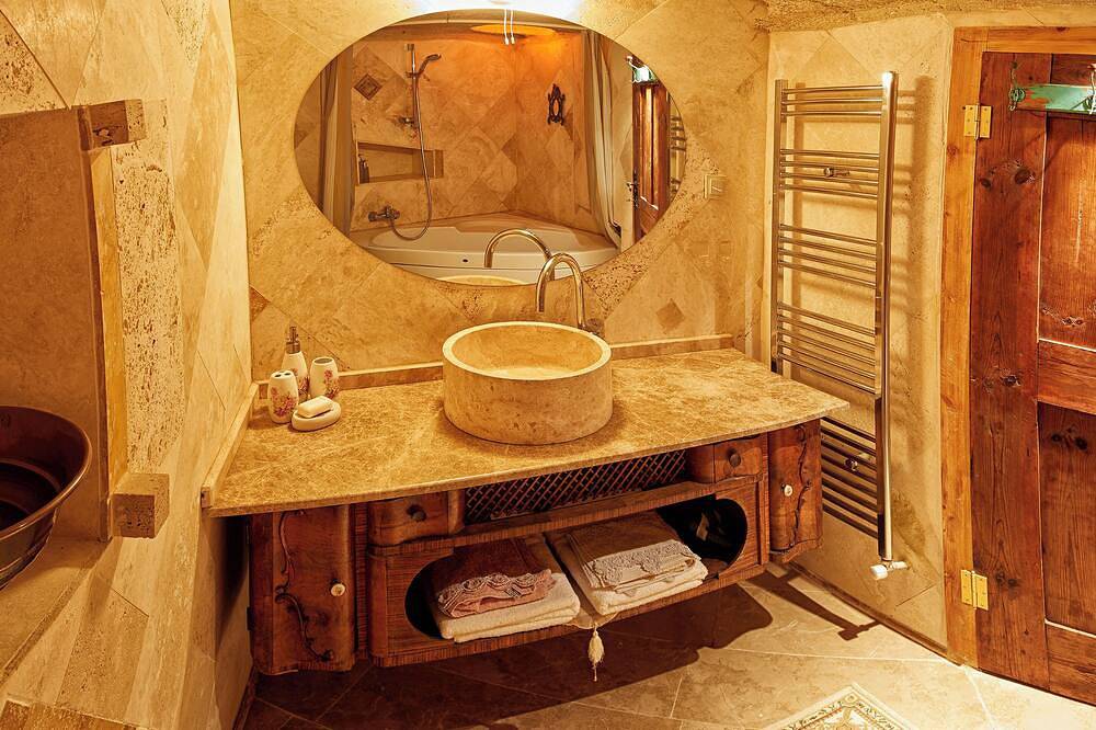 Anitya Cave House, In the heart of Cappadocia. Independent suite cave homes. in Ortahisar, Parco Nazionale di Göreme