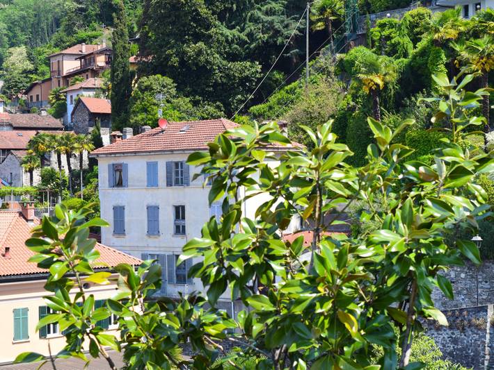 Ferienwohnung für 4 Personen, mit Terrasse und Seeblick in Maccagno con Pino e Veddasca - 4