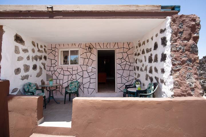 Casa de vacaciones sólo para adultos Alma Eco-rústico con piscina compartida y terraza in Gran Tarajal, Tuineje