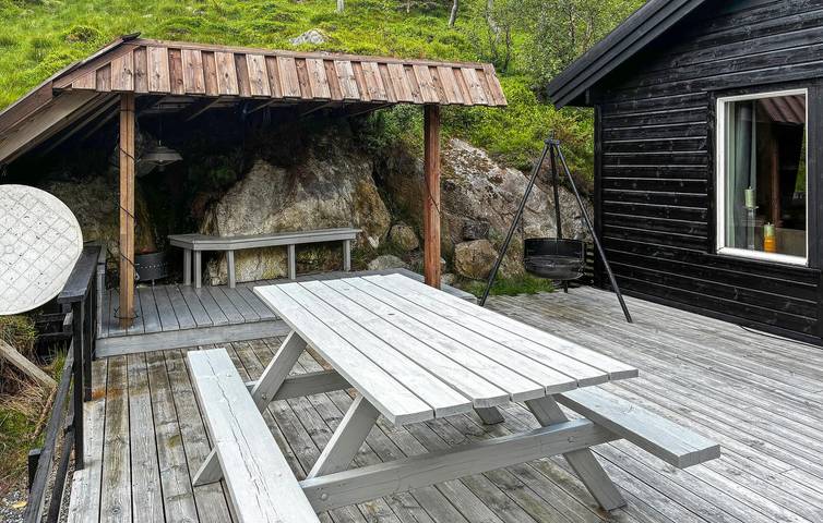 Ferienhaus für 8 Personen mit Terrasse in Bjerkreim