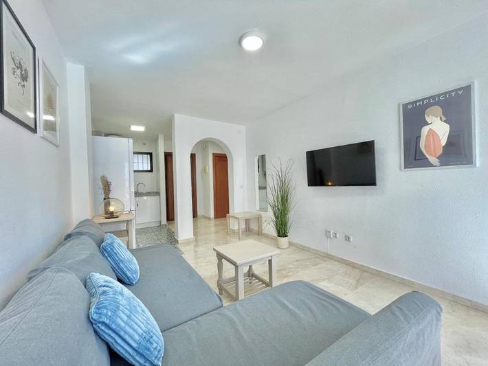 Appartamento per 3 persone, con Balcone e Terrazza nonché Piscina a Arroyo de La Miel