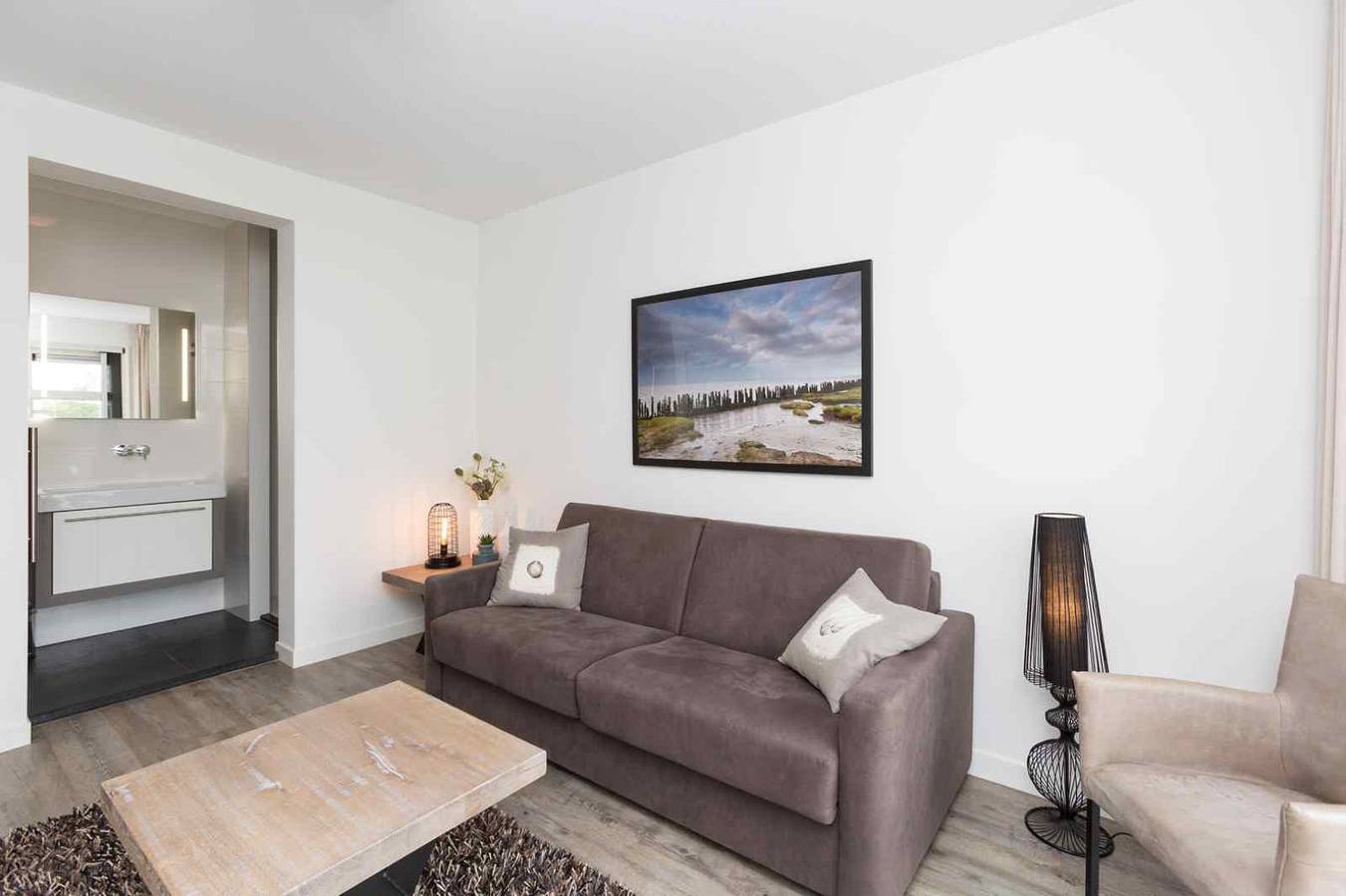 Luxuriöse Villa für 10 Personen mit Sauna am Tjeukemeer in Friesland in Delfstrahuizen, Friesland