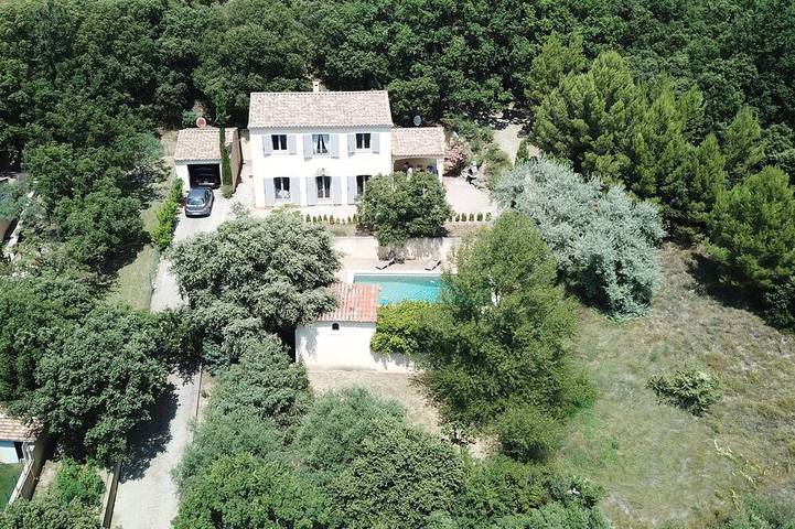 Maison de vacances pour 7 personnes, avec Terrasse et Jardin à Rustrel