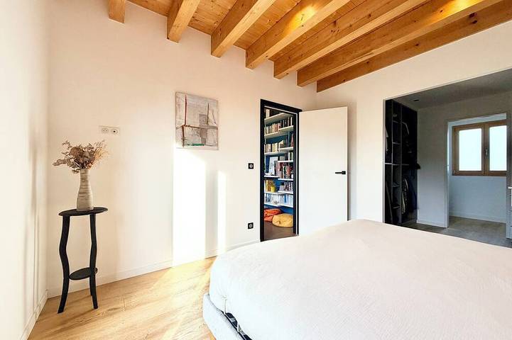 Location de vacances pour 8 personnes, avec jardin dans La Biolle - 3