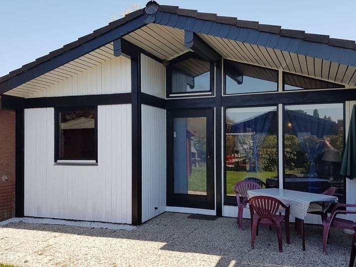 Ferienhaus für 4 Personen, mit Terrasse und Garten