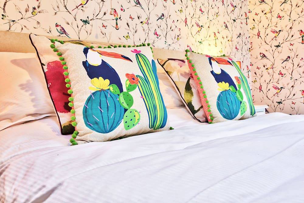A stylish cottage, in the heart of the delightful  village of Grosmont in North York Moors National Park