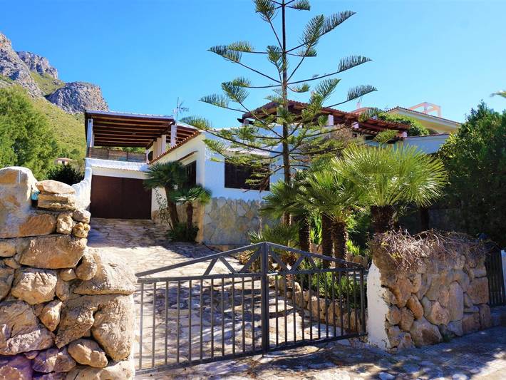 Ferienhaus am Strand für 8 Personen in Artà