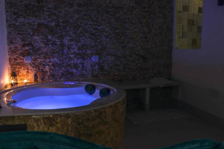 Estudio para 2 personas, con jacuzzi - 1