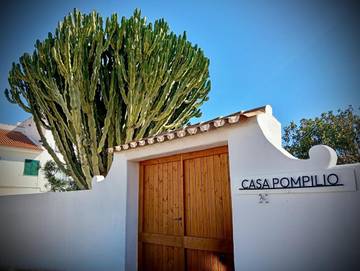 Casa rural para 14 personas, con sauna además de vistas y jardín en Sagres