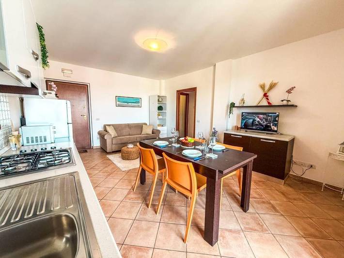 Gîte pour 5 personnes, avec vue et balcon à Cupra Marittima - 4
