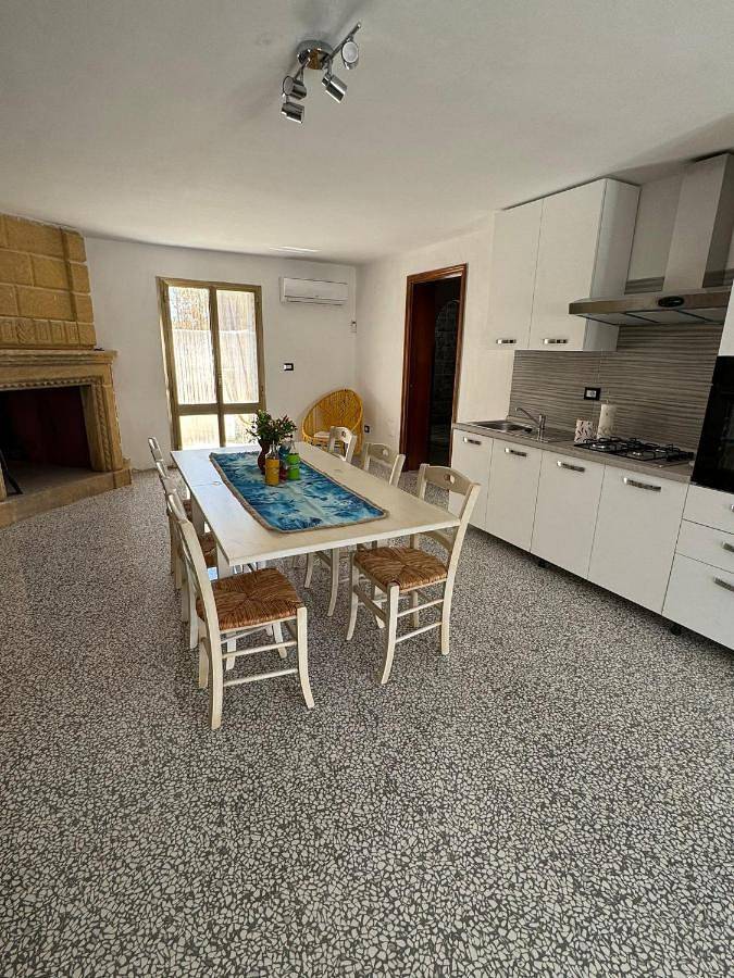 Appartamento per 4 persone, con Balcone e Terrazza nonché Giardino e Panorama a Casalabate
