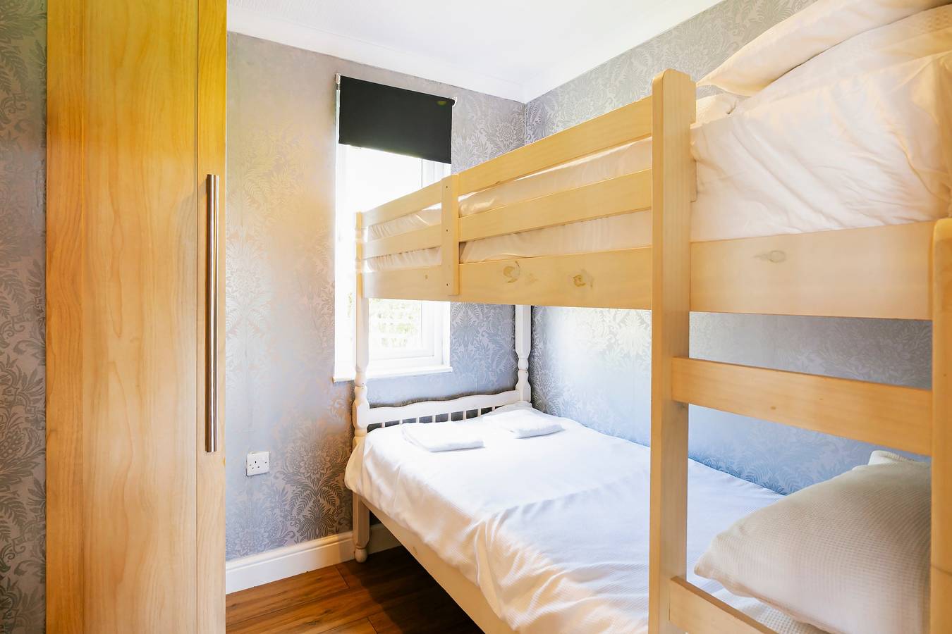 3-Bedroom Lodge- Pet Friendly- Hot Tub in Barmby Moor, East Riding of Yorkshire