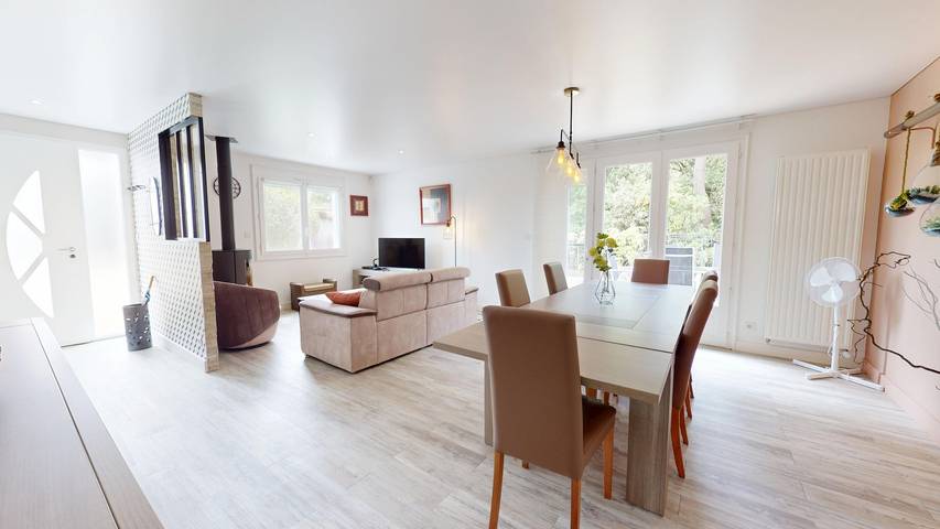 Location de vacances pour 12 personnes, avec terrasse et jardin à La Barre-de-Monts - 2