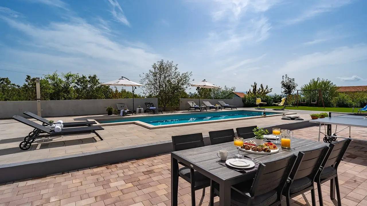Villa für 10 Personen (250 m²) in Gornji Vinjani in Imotski, Makarska Riviera