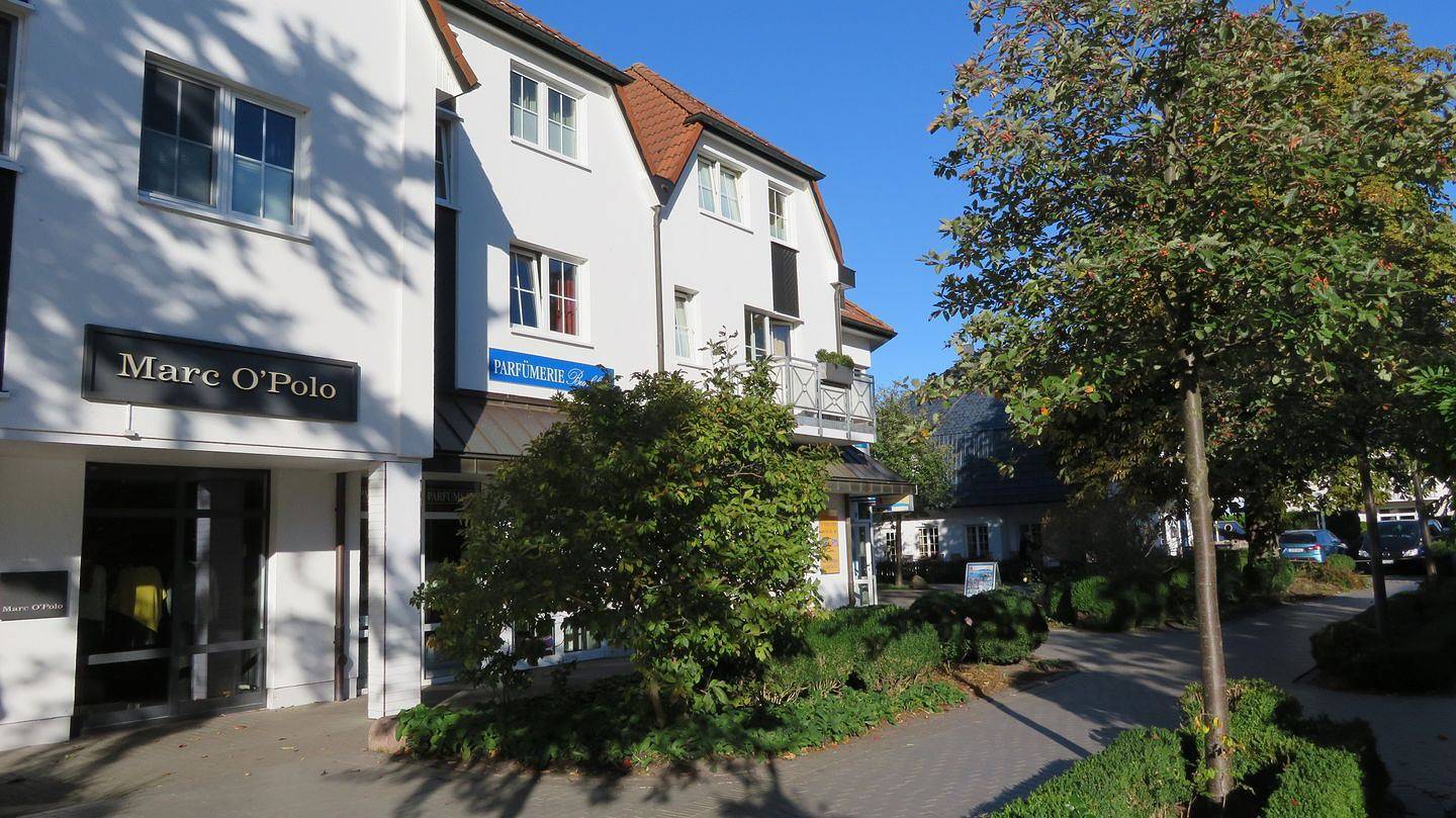 Ganze Wohnung, Komfort-Maisonette Ferienwohnung in einem Wohn-Geschäftshaus in Zingst, Fischland - Darß - Zingst