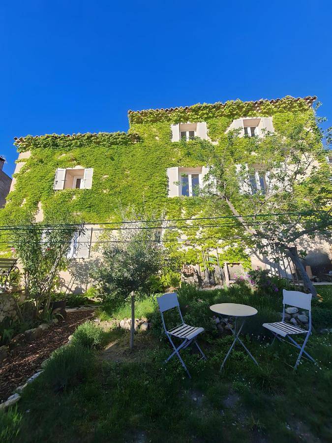 Chambre d’hôte pour 4 personnes, avec jardin - 1